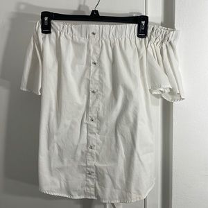 Off the shoulder white Flowey shirt that ties in the back